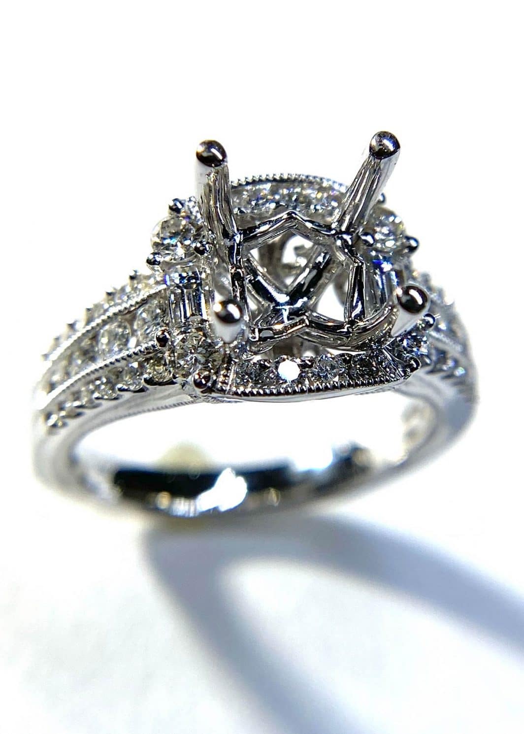 Elegant Diamond Halo Engagement Ring