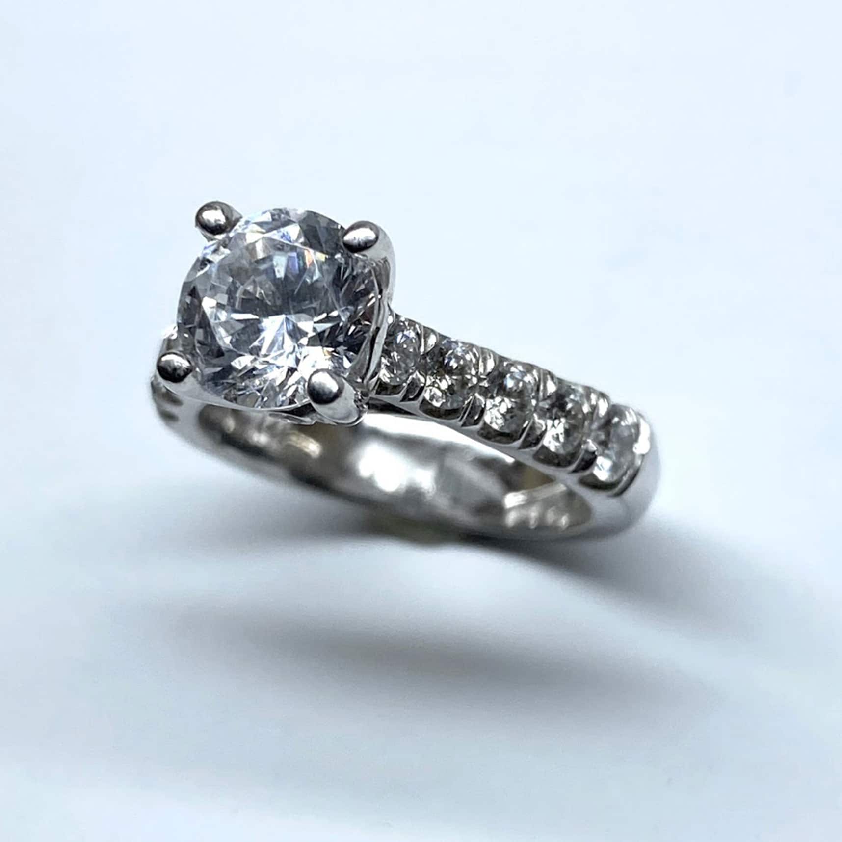 Traditional Shared Prong Diamond Engagement Ring (Mounting) - Robert ...