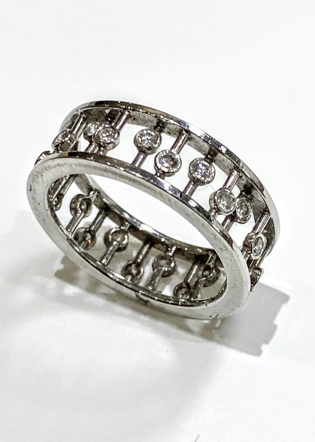 Lady's Platinum Spoked Ring