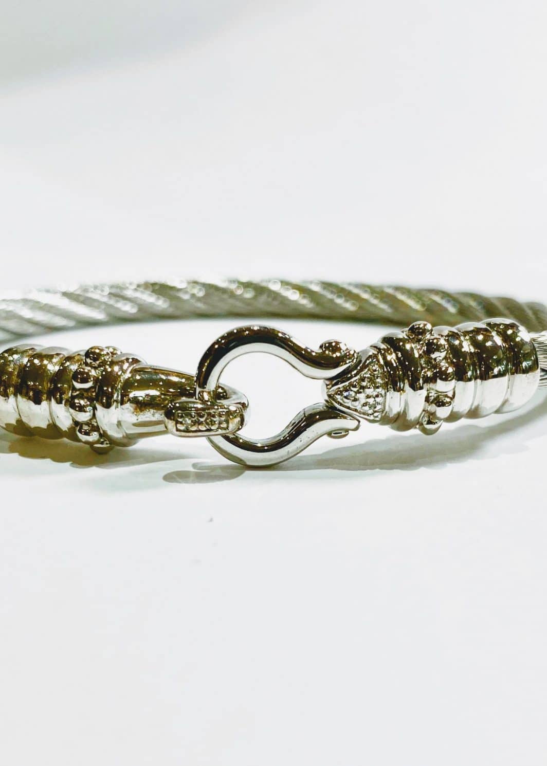 Sterling Silver Bracelet With Diamonds