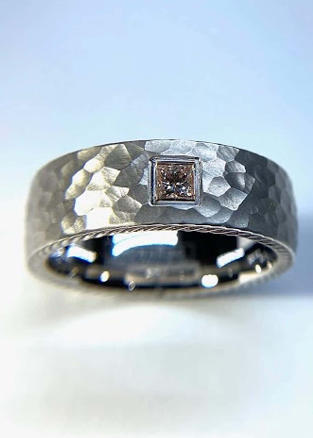 Gents Contemporary Hammered Ring
