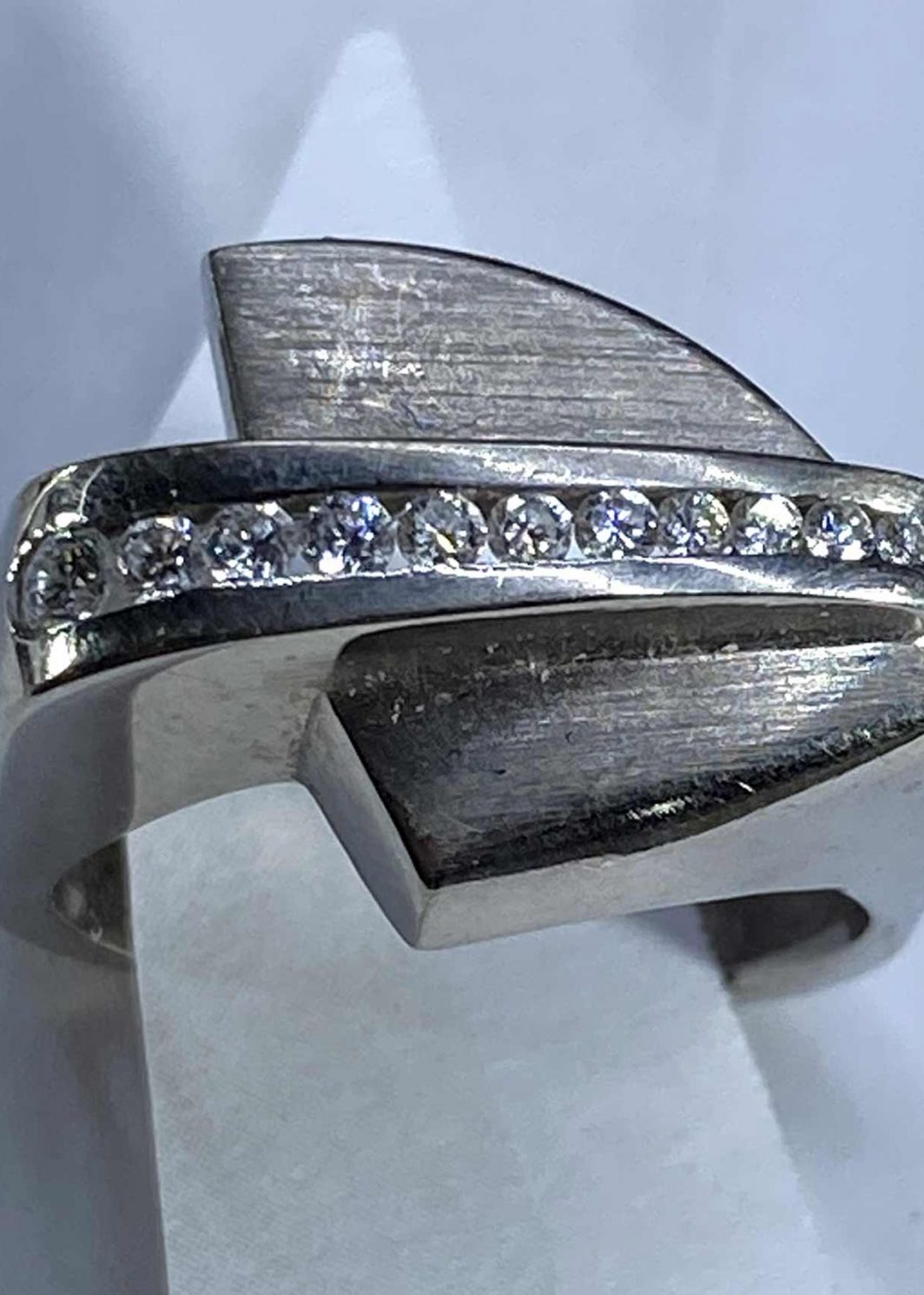 Diamond Ring 18K Fashion (107-179)